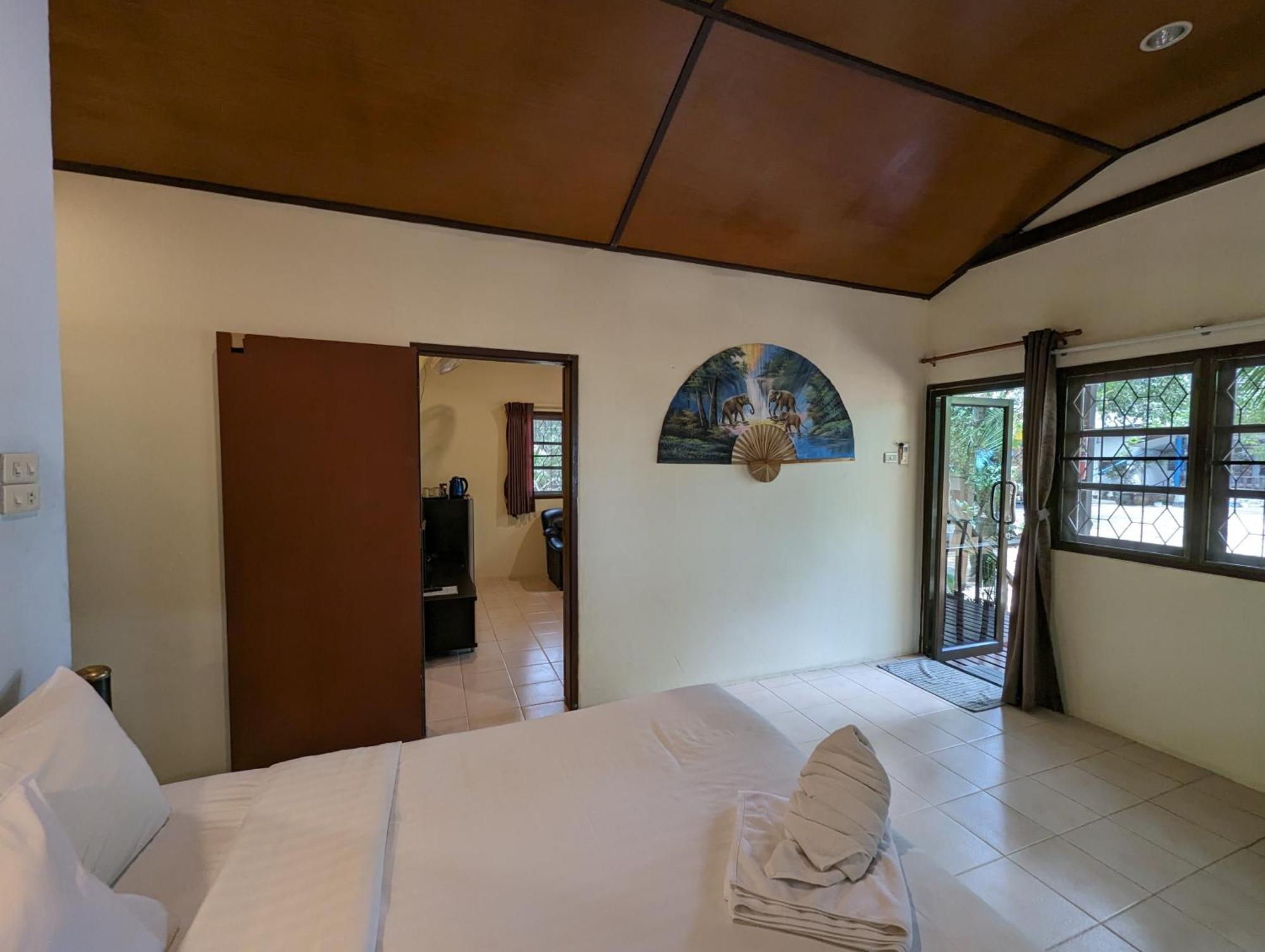 Moonhut Hotell Mae Nam