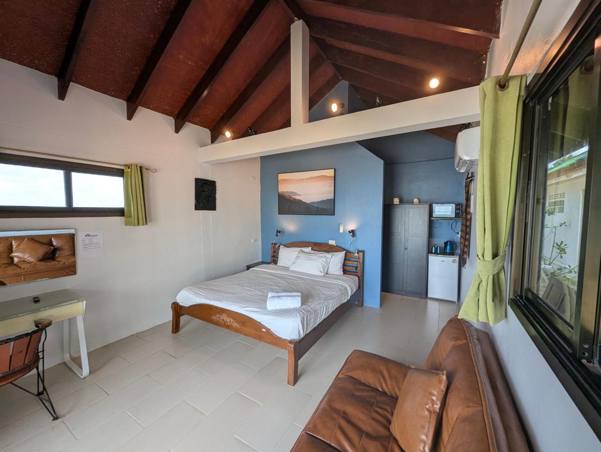 Moonhut Hotell 2*