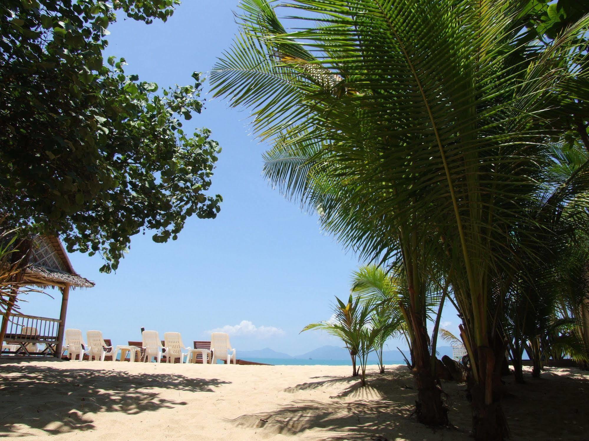 Moonhut Hotell 2*